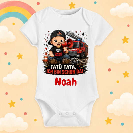 Babybody personalisiert Feuerwehr Motiv mit Wunschname Tatü tata ich bin schon da Weißer Kurzarm Baby Body aus Baumwolle Geschenk zur Geburt, Babyparty, Taufe