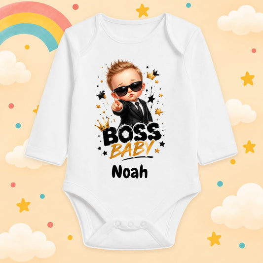 Babybody Personalisiert Junge Motiv & Spruch Boss Baby Individuell bedruckt mit Wunschname Baumwolle weiß langarm Geschenk zur Geburt, Taufe & Babyparty