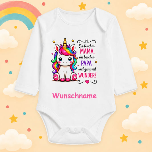 Personalisierter Babybody Langarm mit Wunschname – Einhorn Baby Body Mädchen – Ein bisschen Mama, ein bisschen Papa und ganz viel Wunder – Geschenk zur Geburt & Babyparty