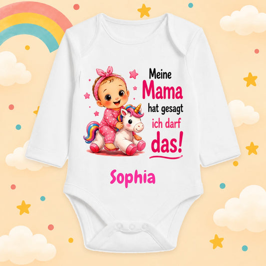 Babybody Mädchen personalisiert mit Wunschname Motiv & Spruch Meine Mama hat gesagt ich darf das Individuell bedruckt langarm Baumwolle weiß Geschenk zur Geburt, Taufe & Babyparty