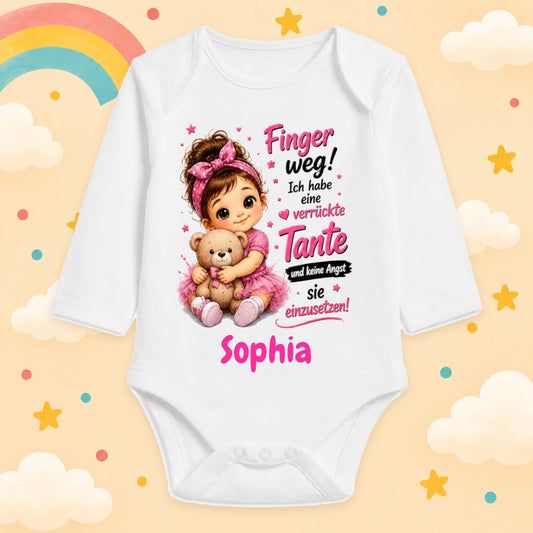 Babybody Mädchen personalisiert mit Wunschname Motiv & Spruch Finger weg ich habe eine verrückte Tante Individuell bedruckt langarm Baumwolle weiß Geschenk zur Geburt, Taufe & Babyparty