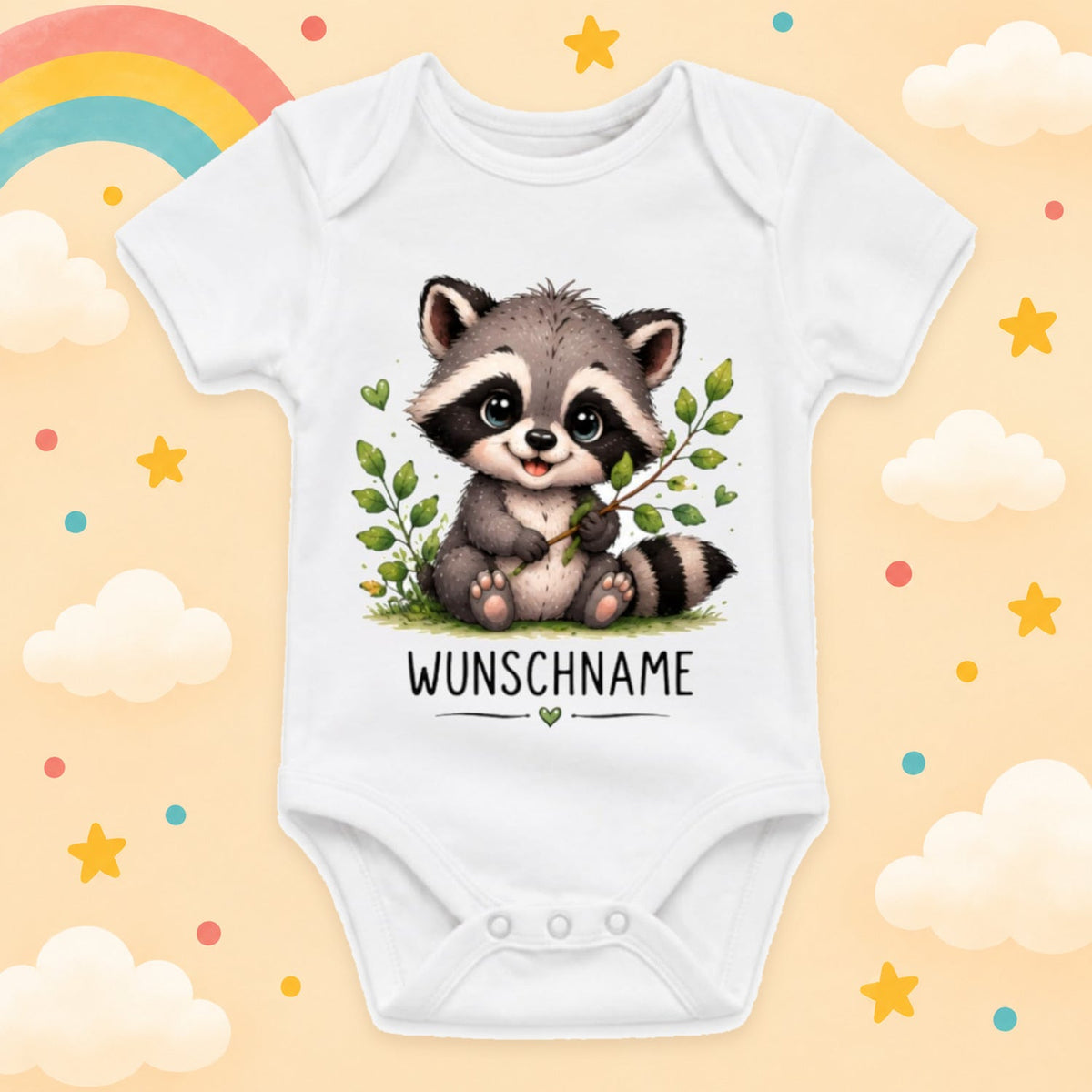 Babybody Motiv Waschbär personalisiert mit Wunschname unisex Individuell bedruckt kurzarm Baumwolle weiß süßes Tiermotiv Geschenk zur Geburt, Taufe & Babyparty