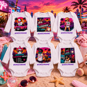 Personalisierter Babybody Langarm Gaming & Videospiel Zocker Motiv mit Wunschname Neon Großstadt Gamer Baby Outfit Baumwolle Weiß Geschenk Taufe Geburt, Baby Boss – Produktansicht 2