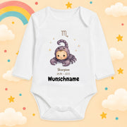 Babybody Langarm – Sternzeichen Skorpion | mit Wunschname – Produktansicht
