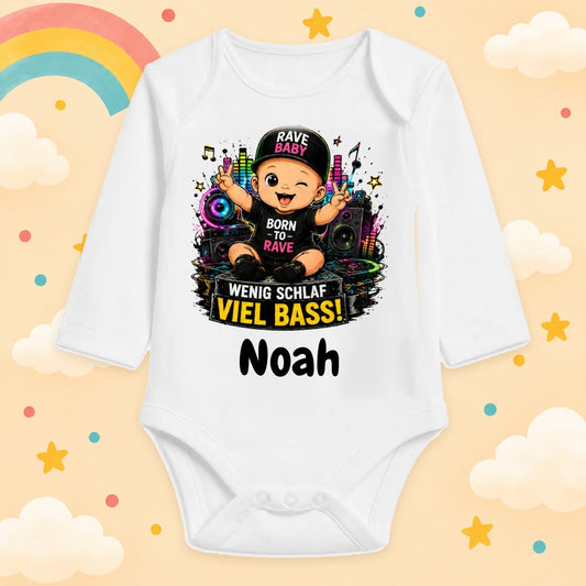 Babybody Langarm – Junge Techno – Wenig Schlaf viel Bass | mit Wunschname – Produktansicht
