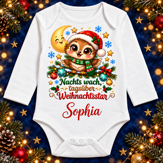Weißer Langarm-Babybody mit Weihnachtseule, Nachts wach, tagsüber Weihnachtsstar und Beispielname Sophia